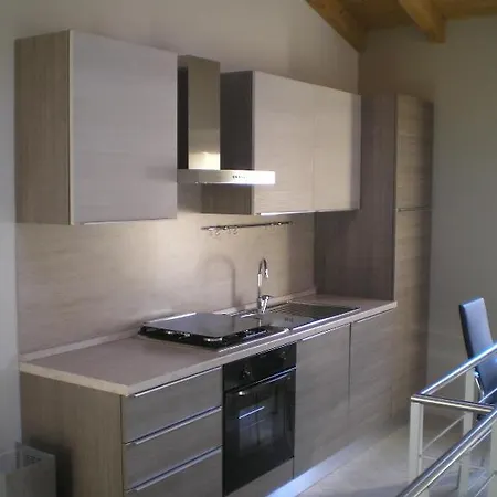 Suite Home Gavirate Διαμέρισμα