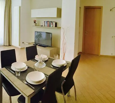 Suite Home Gavirate Appartamento *