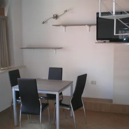 Suite Home Gavirate Appartamento *