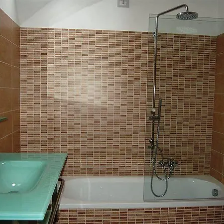 Appartamento Suite Home Gavirate Gavirate